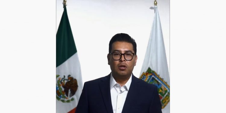 El senador Néstor Camarillo renuncia al PRI y anuncia nueva agenda ciudadana