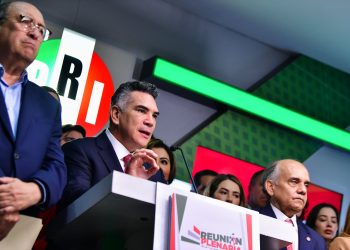 Alejandro Moreno responde a Claudia Sheinbaum y le pide dedicarse a gobernar, no a polarizar