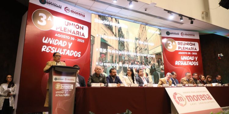 Rosa Icela Rodríguez llama a diputados de Morena a apegarse a la austeridad y a respaldar reforma electoral