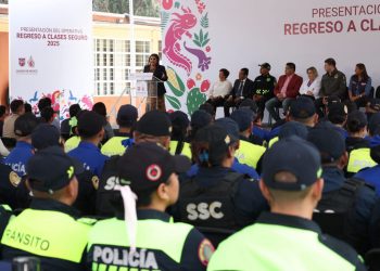 Despliega Clara Brugada 15 mil policías para regreso a clases en la CDMX