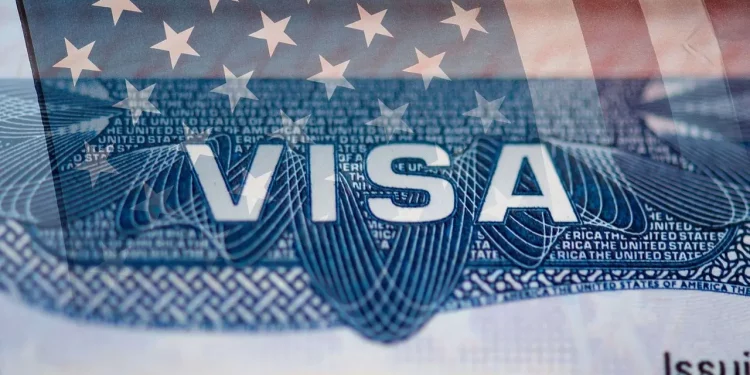 Estados Unidos propone fianza de hasta 15 mil dólares para solicitantes de visa de turismo y negocios