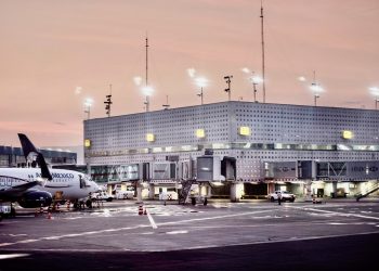 Se normalizan operaciones en el AICM tras cierre de pistas por lluvias