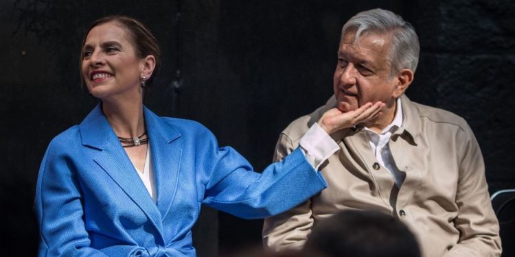 Beatriz Gutiérrez Müller fija residencia en exclusivo barrio de Madrid, según diario ABC