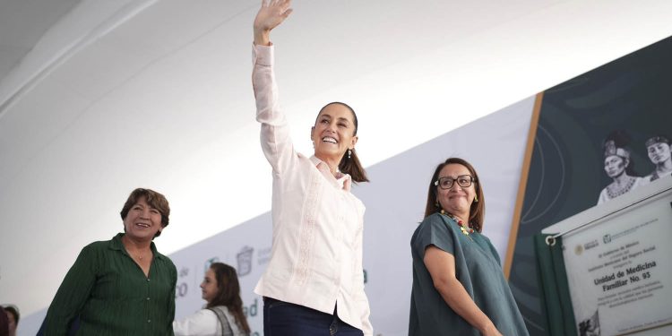 Sheinbaum afirma que pobreza en México está en su nivel más bajo en 40 años