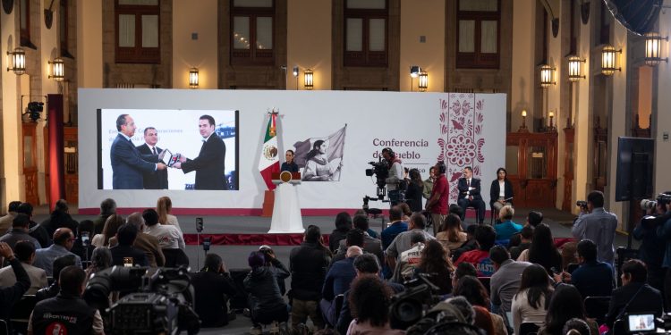 Sheinbaum: Liberación de Israel Vallarta fue decisión de una jueza, no del gobierno