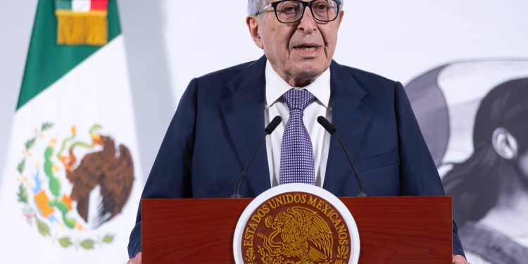 Secretaría de Salud alerta por repunte de sarampión y llama a reducir consumo de bebidas azucaradas