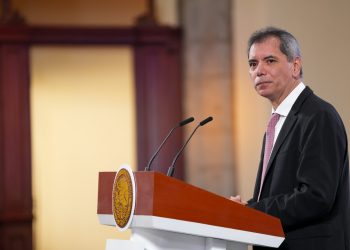 Gobierno insiste, impuesto a refrescos no busca recaudar, sino proteger la salud