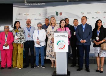 Organizaciones de Sinaloa llevan reclamo al Senado y anuncian protesta en Palacio Nacional