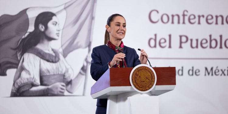 Sheinbaum defiende a la Marina ante caso de huachicol fiscal y respalda acciones contra elementos corruptos