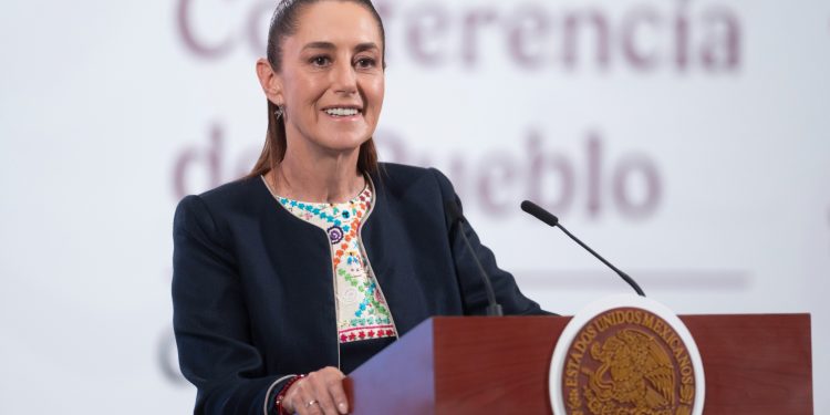 “No me voy a meter”, Sheinbaum evita opinar sobre posibles alianzas de Morena