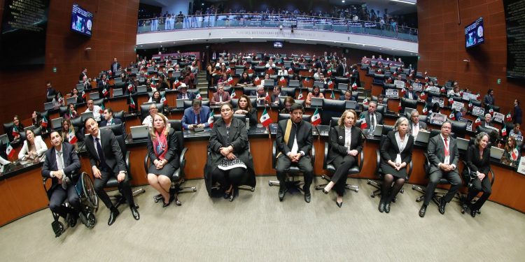 Tras nombrar a personas juzgadoras y aprobar presupuesto en 6 minutos, Senado se va de descanso una semana