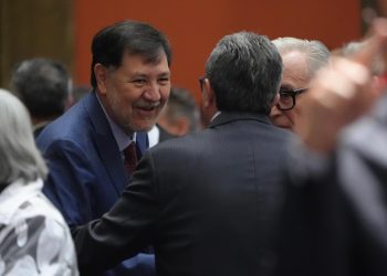 Comuneros de Tepoztlán buscan restitución de casa adquirida por Fernández Noroña