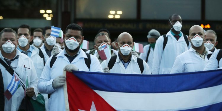 México reforzará colaboración médica con Cuba para atención del pie diabético
