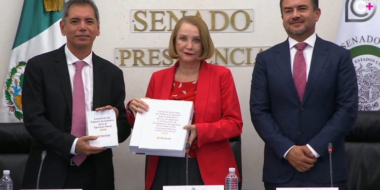 Entrega Hacienda al Senado Paquete Económico 2026 con enfoque en crecimiento, estabilidad y bienestar social