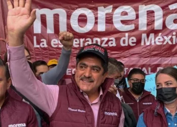 Monreal confirma que Manuel Espino fue intervenido tras sufrir derrame cerebral