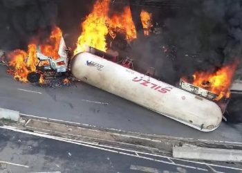 FGJ descarta bache como causa de explosión de pipa en Iztapalapa; identifican ruptura del tanque de gas