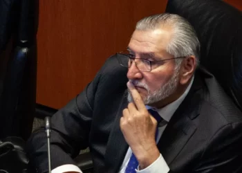 Adán Augusto López reafirma disposición para comparecer por caso Hernán Bermúdez y acusa al PAN de “hipocresía política”