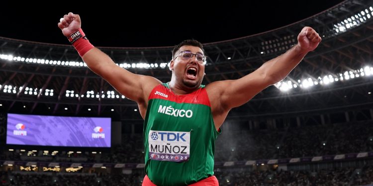 Plata mundial y récord nacional: Uziel Muñoz brilla en impulso de bala en Tokio