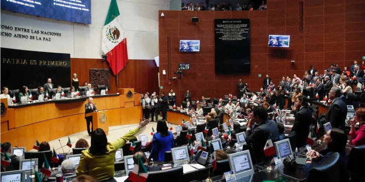 Senado aprueba calendario de comparecencias de secretarios por Glosa del Primer Informe de Sheinbaum
