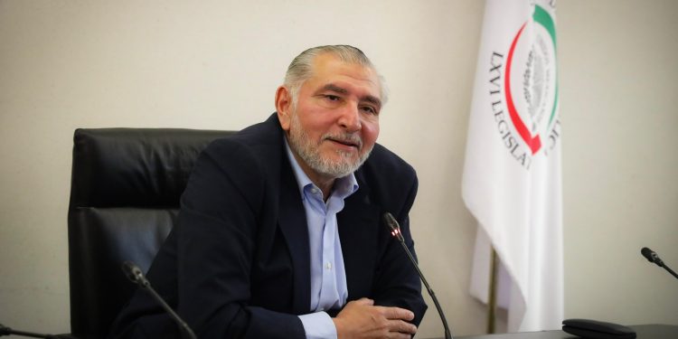 Sheinbaum niega “fuego amigo” contra Adán Augusto y asegura que su gobierno no filtra documentos fiscales