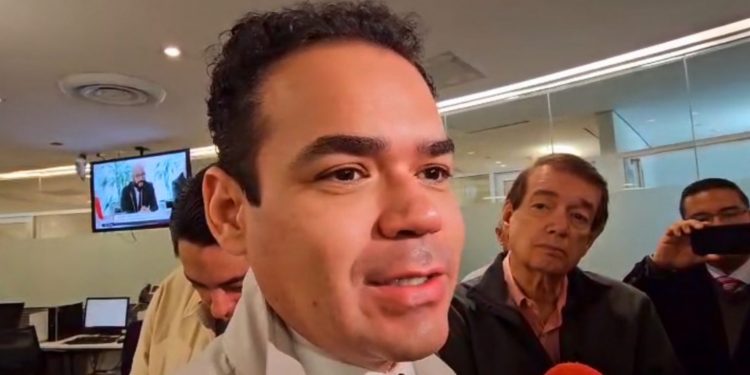 PRI denuncia que Morena busca aprobar reforma a la Ley de Amparo este miércoles