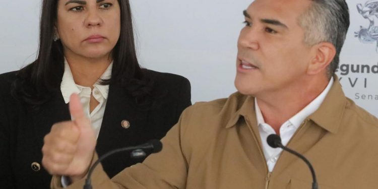 Afirma Alito Moreno que Adán Augusto está enamorado…