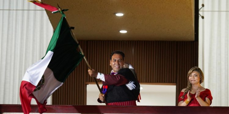 ¡Viva la paz de Chiapas!, Eduardo Ramírez encabezó su primer Grito de Independencia