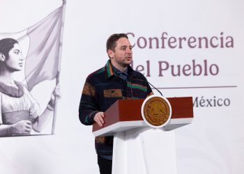 Avanza abasto de medicinas al 97%, pero farmacéuticas incumplen entregas millonarias: Clark