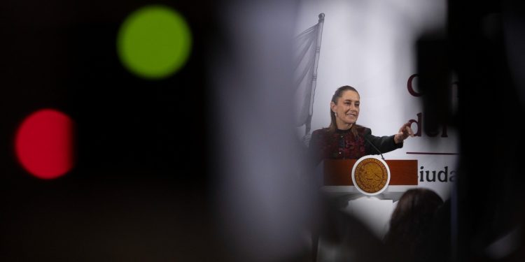 Sheinbaum: amenazas en la UNAM son investigadas por la SSPC y reitera respeto a la autonomía universitaria