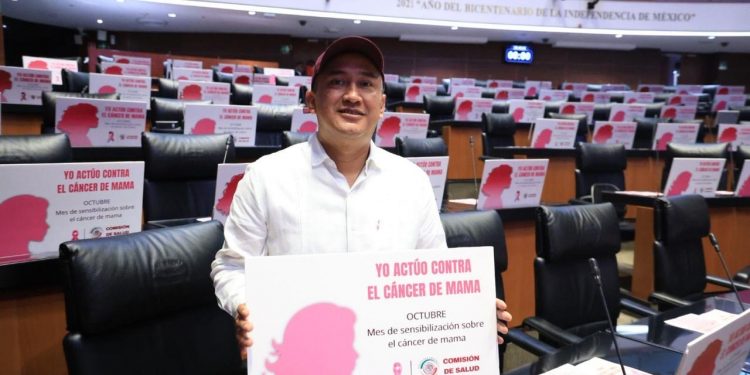 Celebra Antonino Morales programa contra el Cáncer de Mama impulsada por la presidenta Sheinbaum
