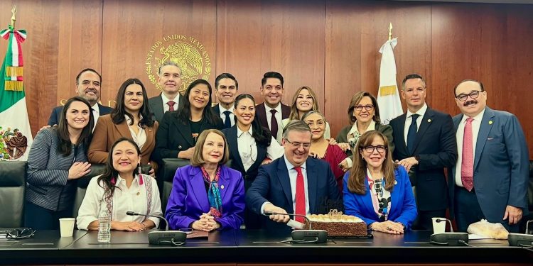 Marcelo Ebrard: México enfrenta un cambio de paradigma en el comercio con EU y Canadá; T-MEC sobrevivirá y generará nuevas oportunidades
