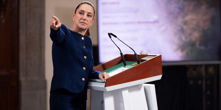 Sheinbaum estima 10 mil mdp en apoyos directos por la emergencia de lluvias; aseguradora estatal cubrirá daños adicionales