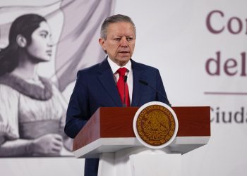 Zaldívar pide a Diputados ajustar reforma a la Ley de Amparo para evitar dudas sobre retroactividad