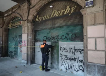 Actos vandálicos en la marcha del 2 de octubre dejan pérdidas de más de 4 mdp