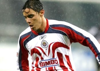 Detienen a Omar Bravo, exjugador de Chivas, por presunto abuso sexual infantil agravado
