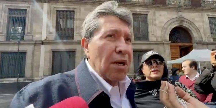Monreal prevé eliminar artículo retroactivo de la Ley de Amparo para garantizar certeza jurídica