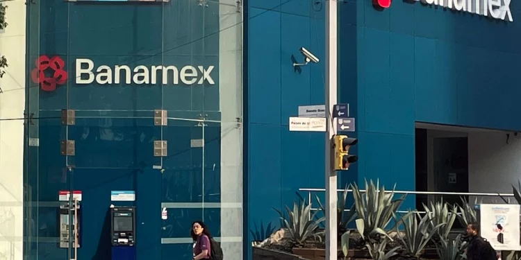 Citi rechaza oferta de Grupo México para comprar Banamex; mantiene plan de OPI