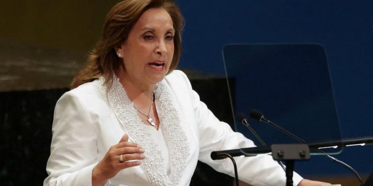 Dina Boluarte enfrentará juicio político tras votación del Congreso peruano