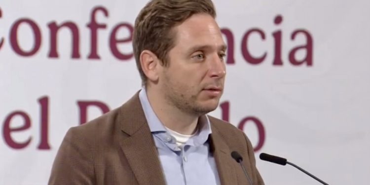 Gobierno advierte a refresqueras: hay herramientas legales si no cumplen acuerdos de reducción de azúcar