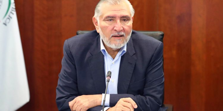 Sistemas Anticorrupción llaman a revisar posibles irregularidades patrimoniales de Adán Augusto