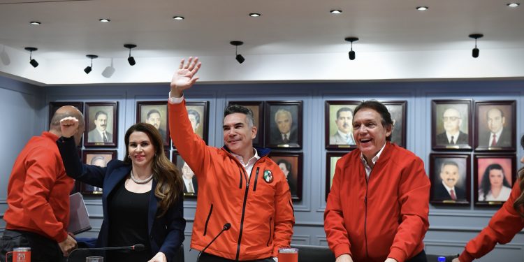 Alejandro Moreno respalda a Trump de que cárteles gobiernan México