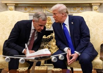 Trump aumenta aranceles a Canadá en 10% 