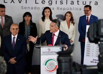 Alejandro Moreno acusa a Morena de manipular encuestas y mantener vínculos con el crimen organizado