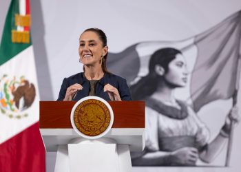 Sheinbaum anuncia inicio de entrega del segundo apoyo a familias afectadas por lluvias y plan de reubicación en zonas de riesgo