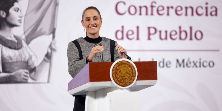 Sheinbaum evita opinar sobre sucesor o sucesora de Gertz Manero; “la decisión corresponde al Senado”