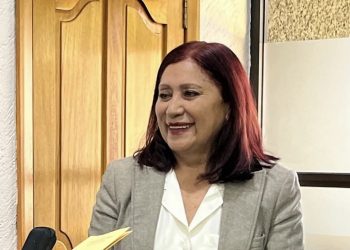 En Tecámac, alertan riesgo a los principios de la 4T; beneficiarias increpan a la alcaldesa Rosa Yolanda Wong