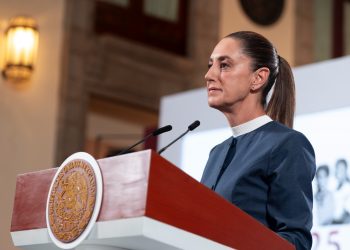 Sheinbaum condena asesinato de alcalde de Uruapan y advierte: “No habrá impunidad ni regreso a la guerra contra el narco”