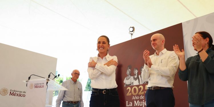 Sheinbaum: “Solo hay de dos, regresar a la corrupción del pasado o seguir avanzando con la transformación”