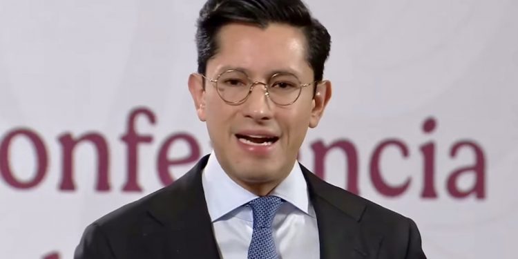 México rechaza decisión de Perú de romper relaciones diplomáticas tras otorgar asilo a ex primera ministra Betsy Chávez