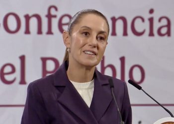 Sheinbaum acusa al PRI de estar detrás de la marcha del movimiento “Generación Z” y alerta sobre manipulación con IA